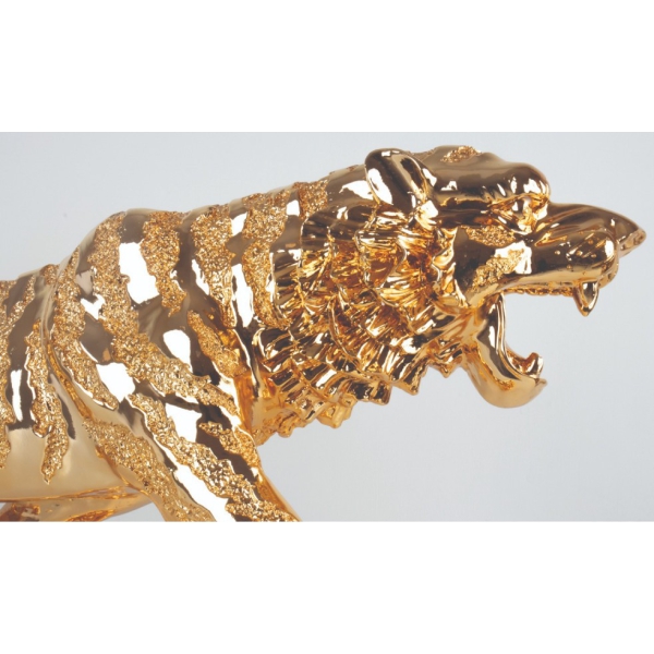 مجسم نمر بحجم كبير ذهبي